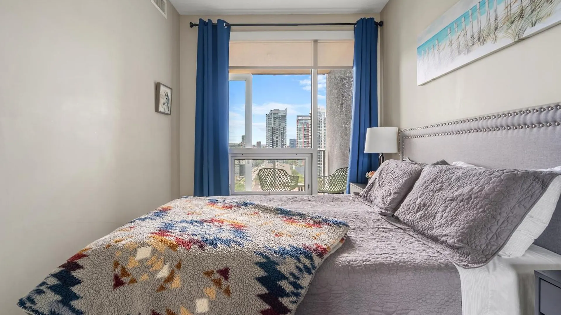 City Centre Retreat - 1Br Condo With Desk YYC 0*,