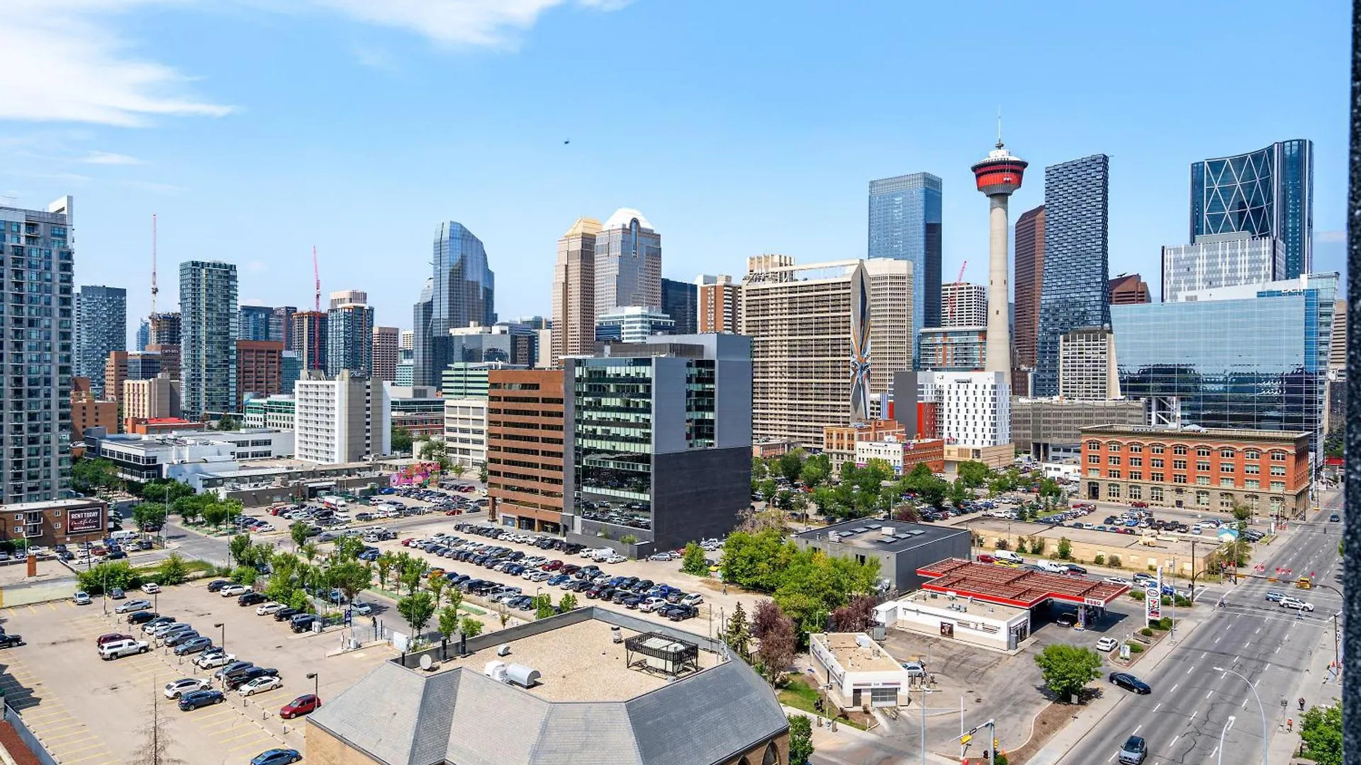 شقة City Centre Retreat - 1Br Condo With Desk YYC كندا
